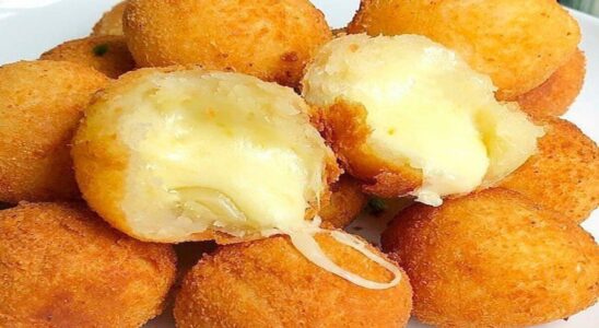Bolinhos de Batata com Queijo