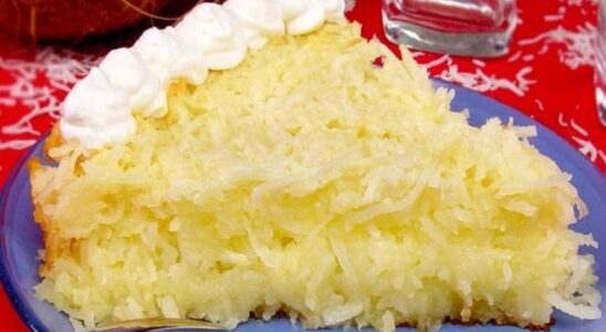 Bolo-Cremoso-de-Coco